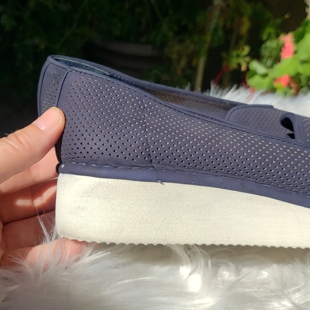 Vince Camuto Gwenna Slip On Sneakers Blue 10